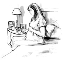 Dibujo de una mujer embarazada sentada al costado de su cama.