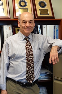 Photo of Robert Karp, Ph.D.