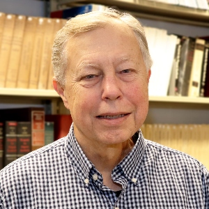 Photo of John Llyod.