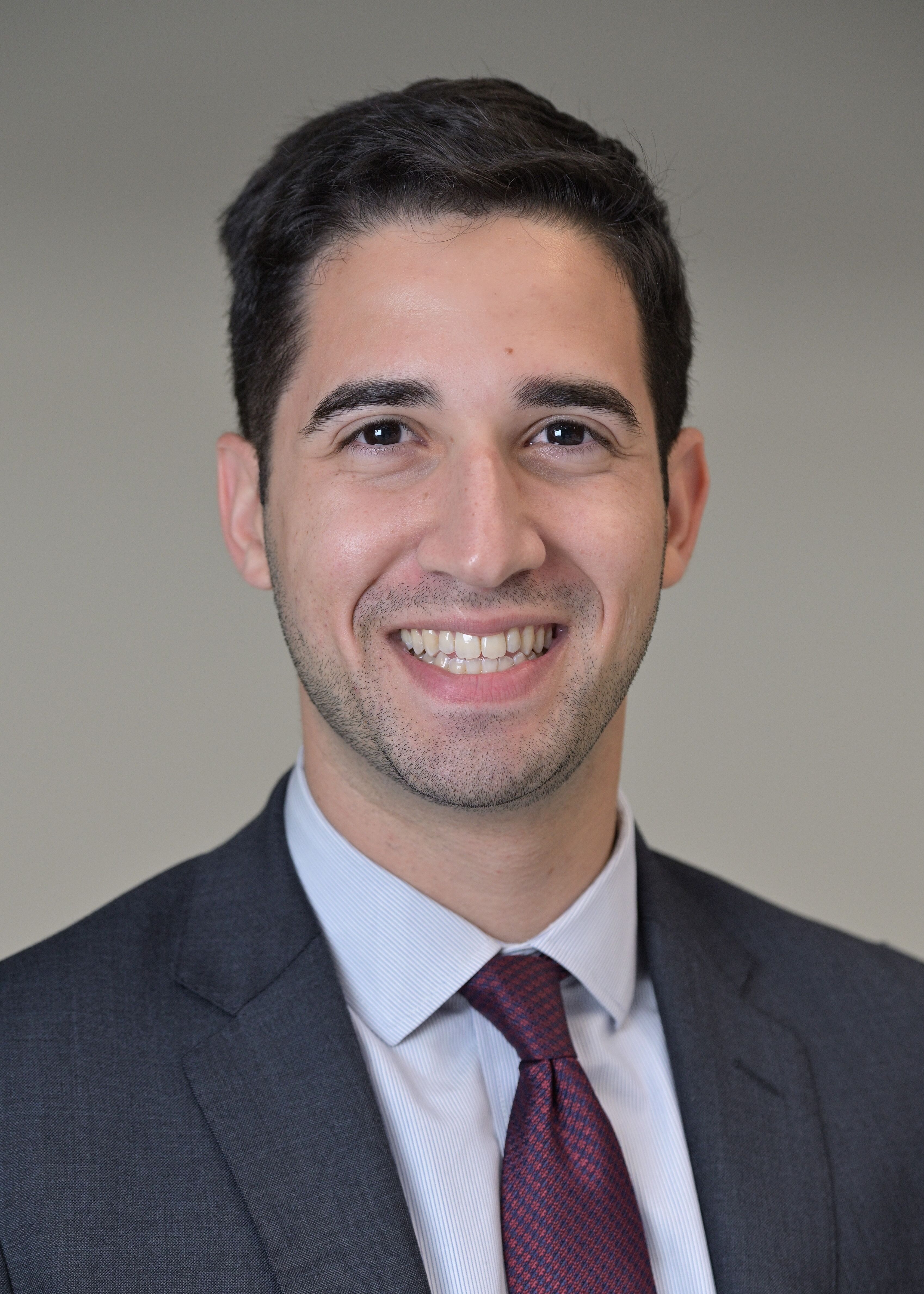 Head shot of Mark Shapses