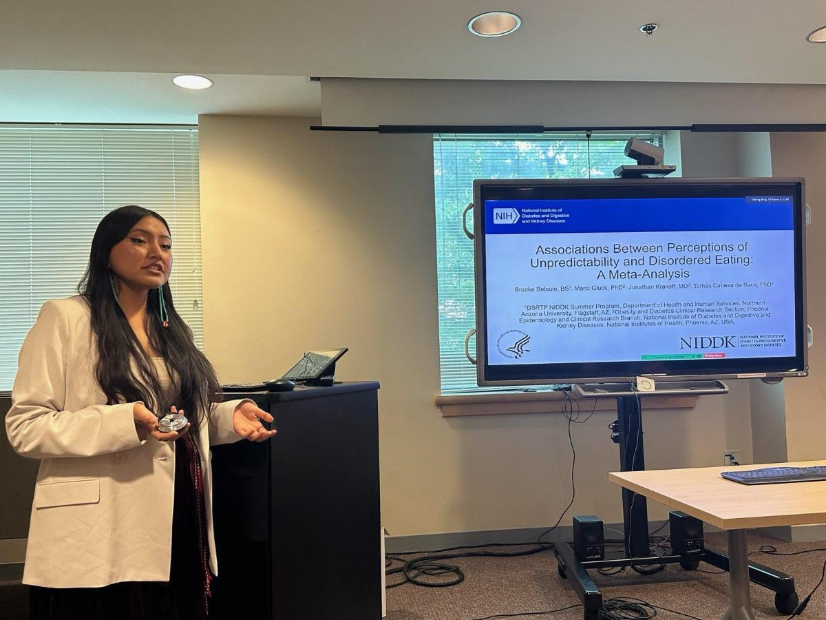  NIDDK Diversity Summer Research Program Fellow Brooke Betsuie presents her summer research 